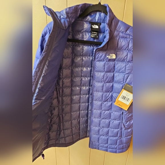 North Face Thermoball ECO Jacket - Picture 4 of 13